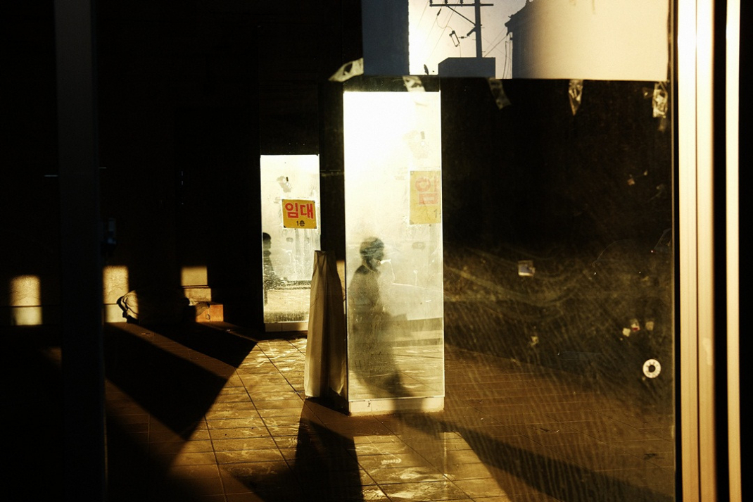 gallery/gwangseon seo - filtered world - ground - november 2020 05